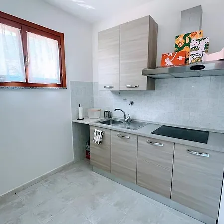 Casa Manidu Lavanda A 5 Min A Piedi Dalla アパート